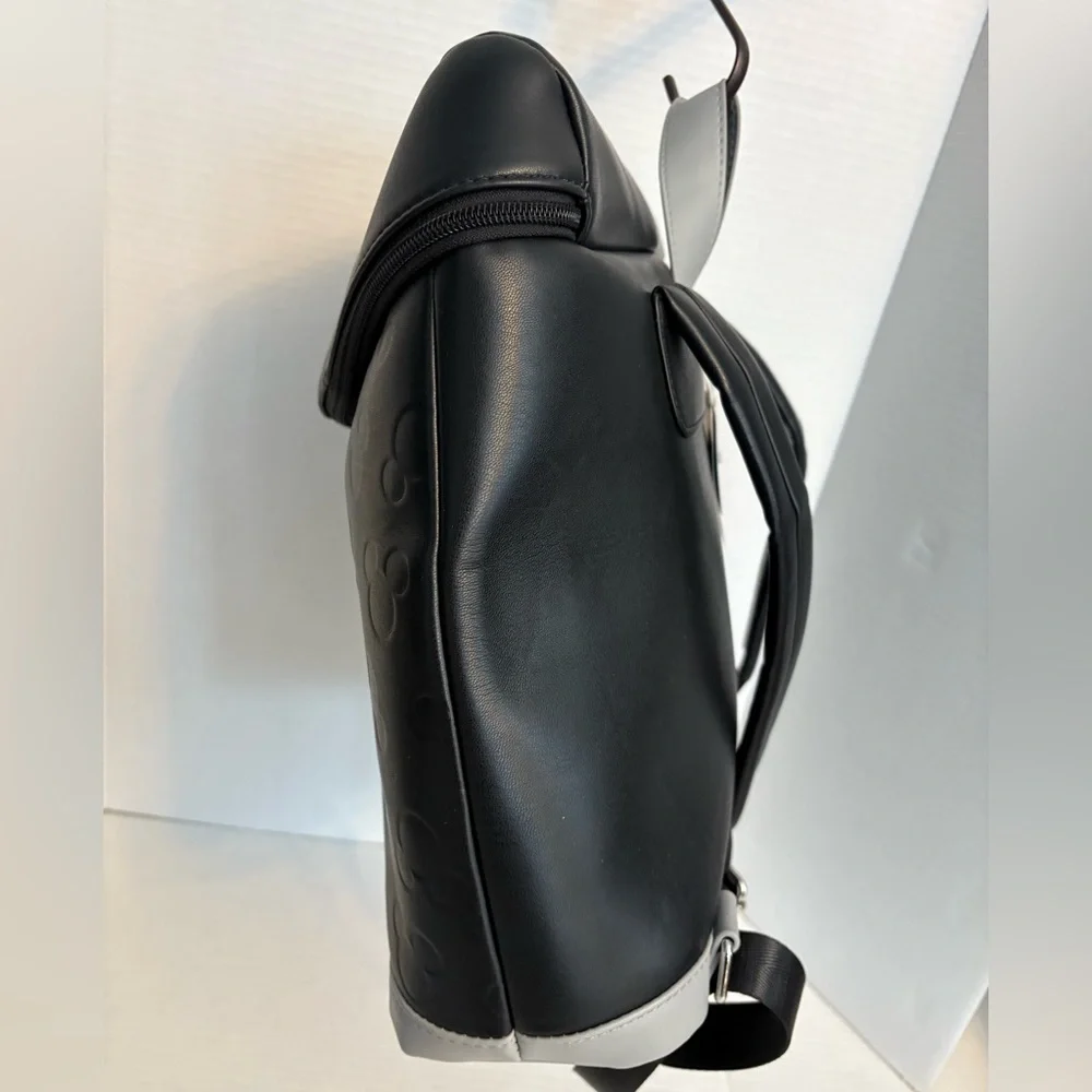 NWT DISNEY skinnydip London steamboat Willie Mickey backpack - Picture 5 of 8